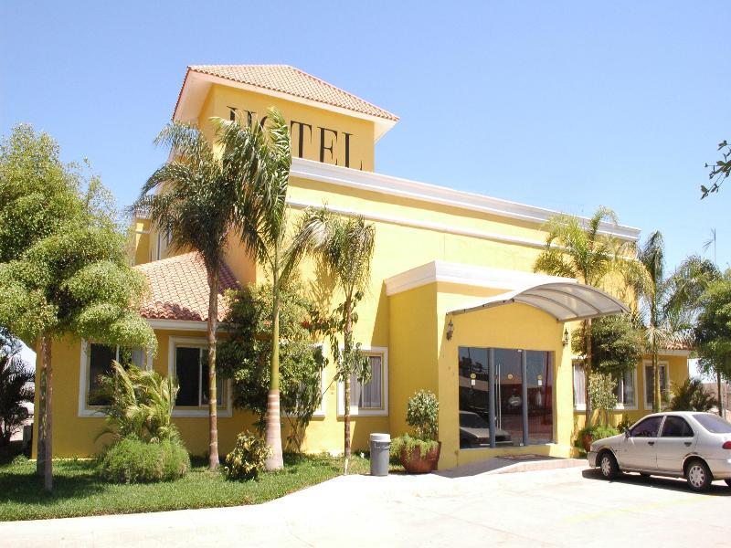 Zar Culiacán Exterior foto